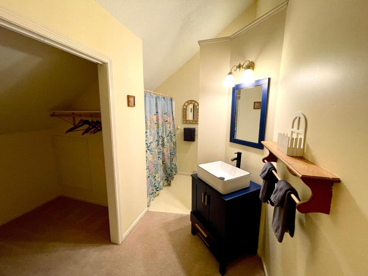 Sweetgrass Inn Bed & Breakfast Рапид Сити Екстериор снимка