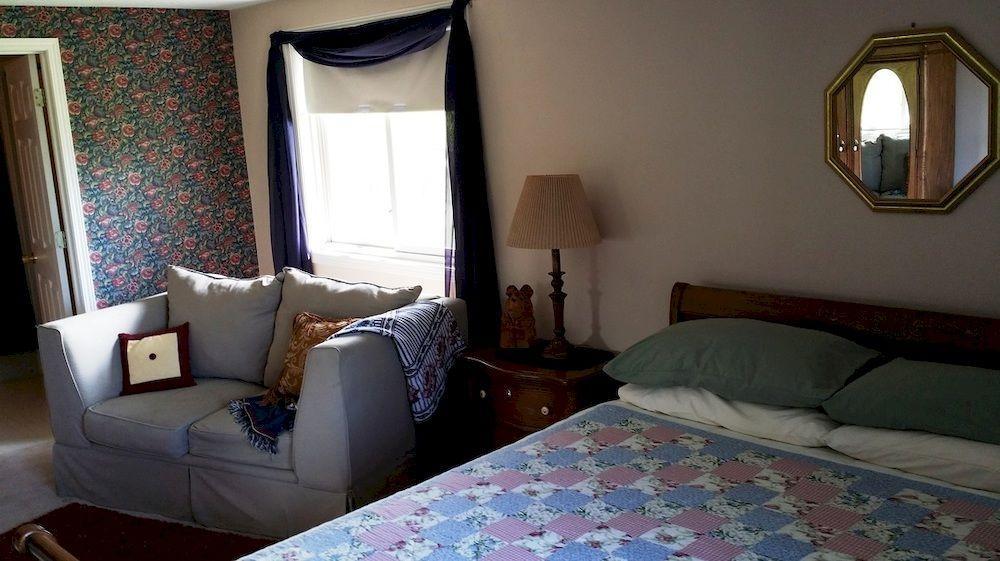 Sweetgrass Inn Bed & Breakfast Рапид Сити Екстериор снимка
